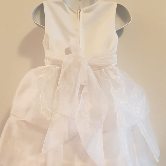 Crayon Kids Gorgeous White Dress w/Big Flower 4T - Picture 3 of 6